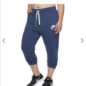 NWT Blue Nike Capri Sweatpants